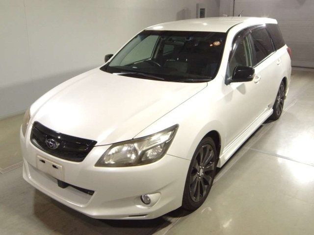 SUBARU EXIGA 2013