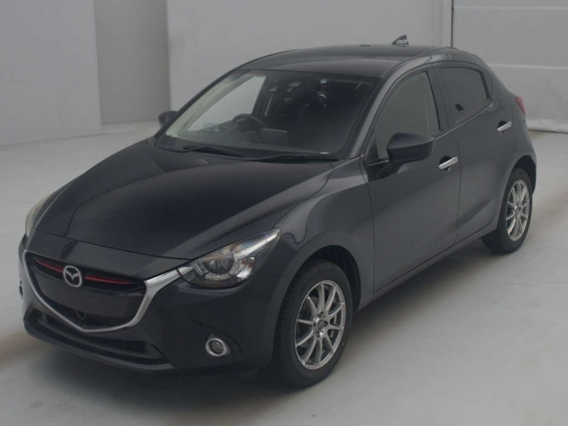 MAZDA DEMIO 2015