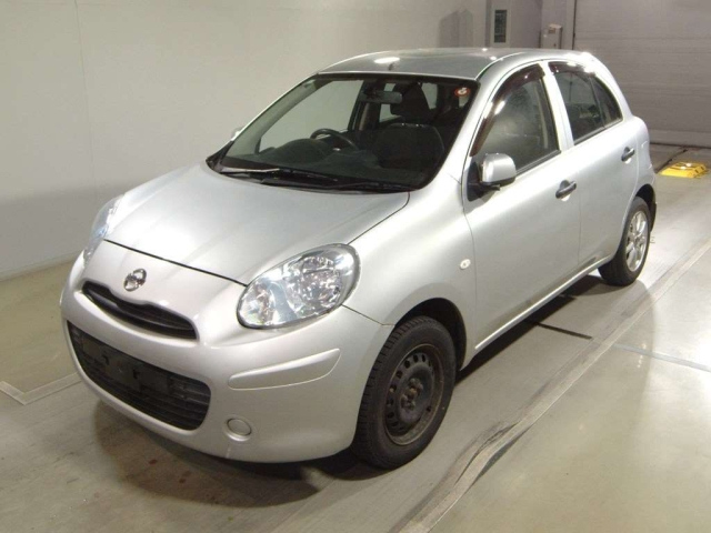 NISSAN MARCH 2010