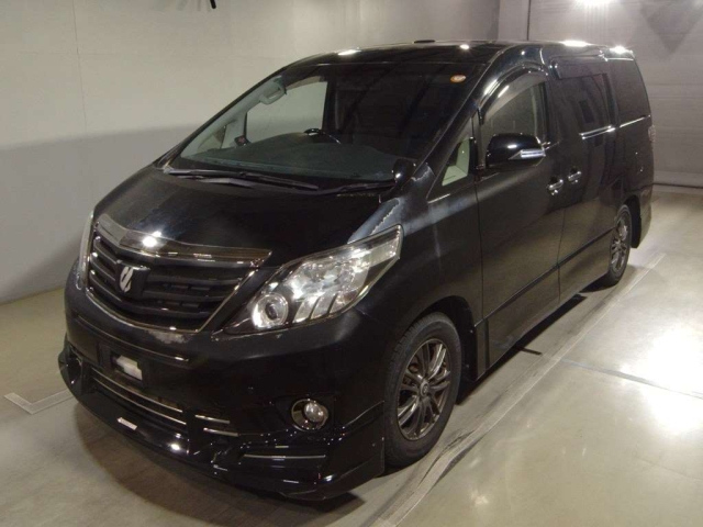 TOYOTA ALPHARD 2013