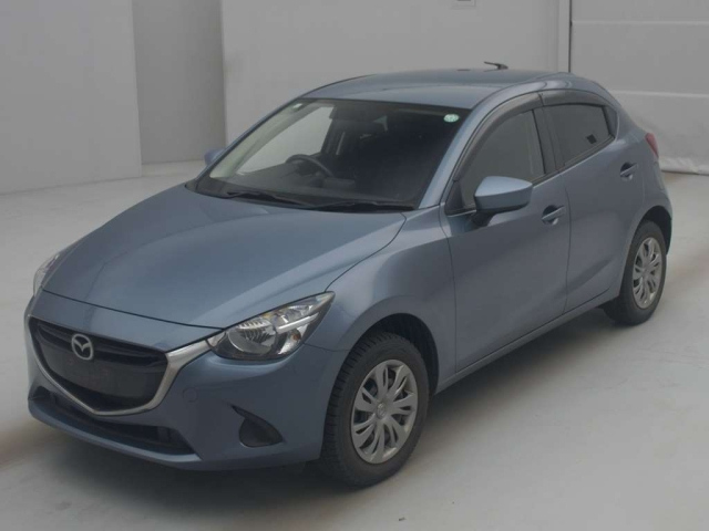 MAZDA DEMIO 2015