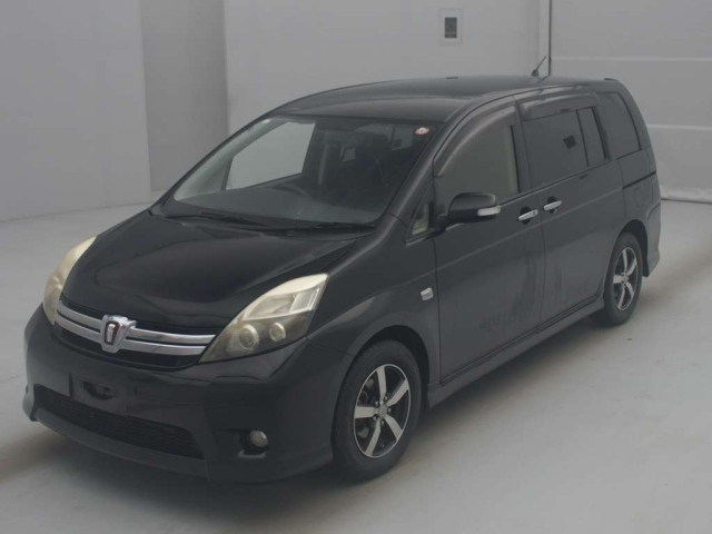 TOYOTA ISIS 2012