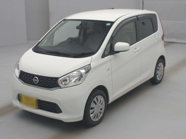 NISSAN DAYZ 2015
