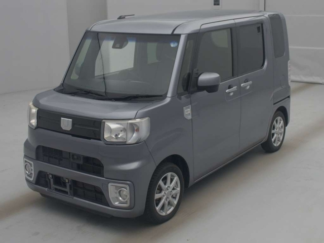 DAIHATSU WAKE 2018