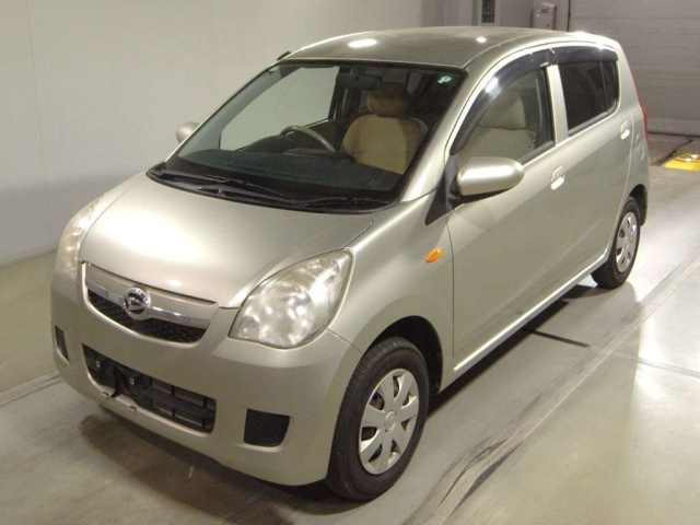 DAIHATSU MIRA 2011