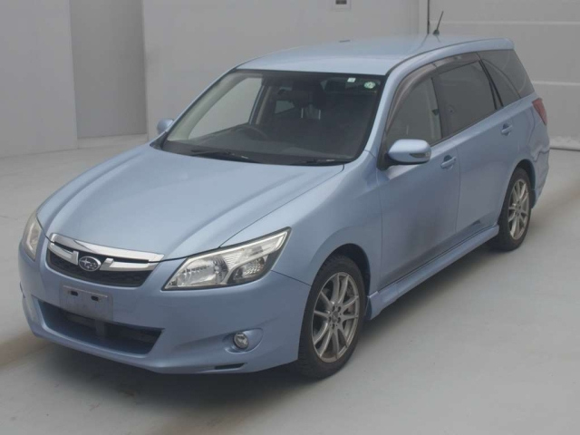 SUBARU EXIGA 2012