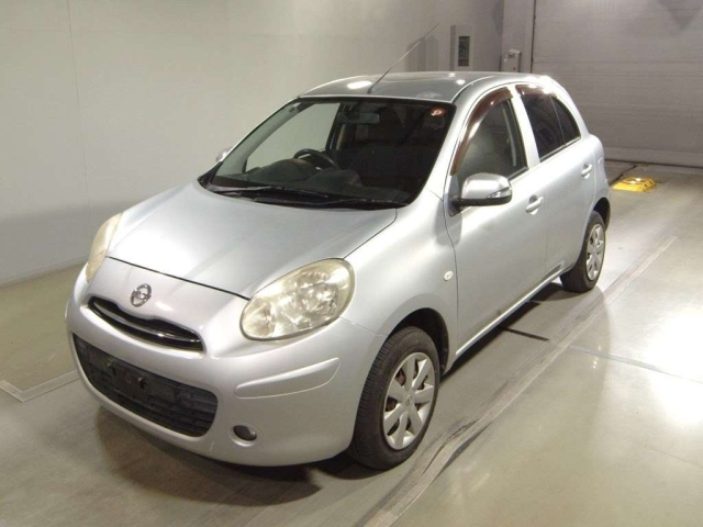 NISSAN MARCH 2010