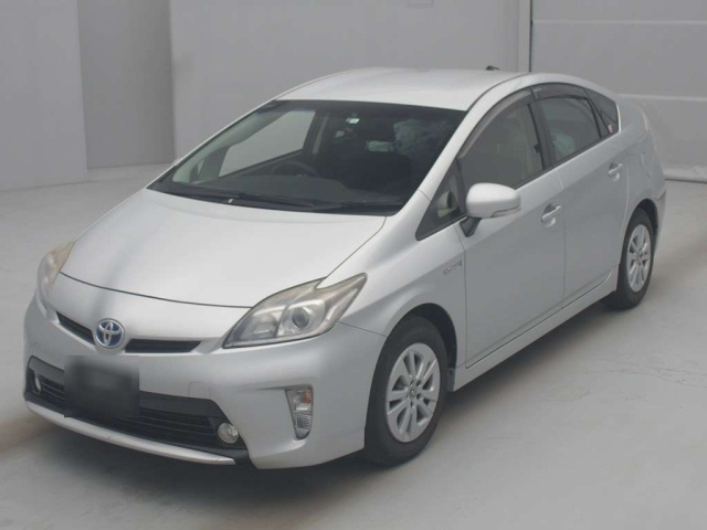 TOYOTA PRIUS 2012