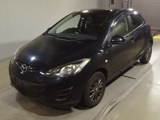 MAZDA DEMIO 2014