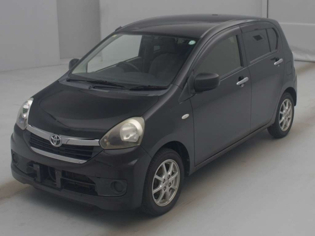 TOYOTA PIXIS EPOCH 2014