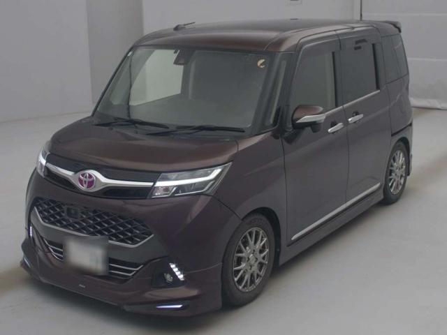 TOYOTA TANK 2018
