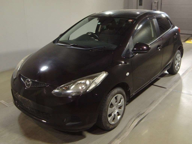 MAZDA DEMIO 2010