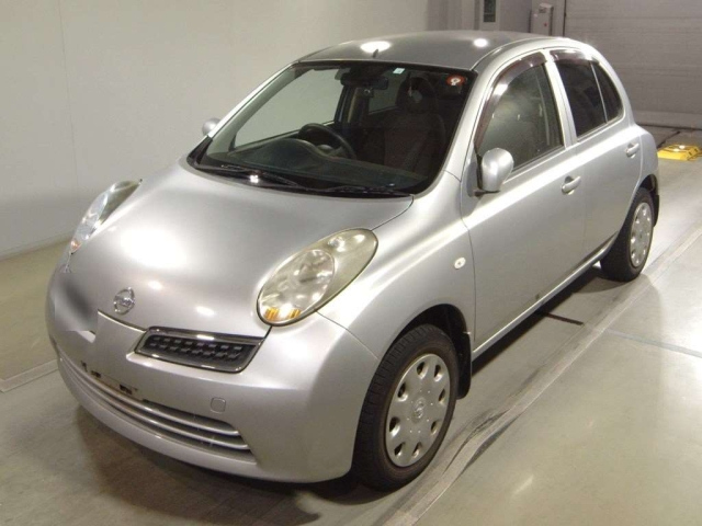 NISSAN MARCH 2010