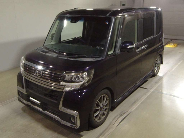 DAIHATSU TANTO 2016
