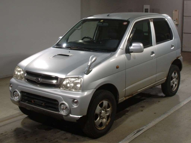 DAIHATSU TERIOS KID