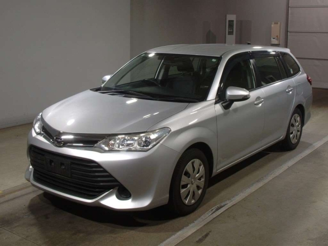 TOYOTA COROLLA FIELDER 2015