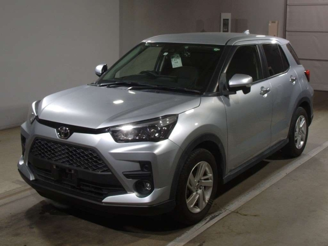 TOYOTA RAIZE 2020