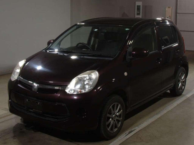 TOYOTA PASSO 2016