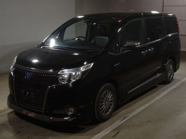 TOYOTA ESQUIRE 2016