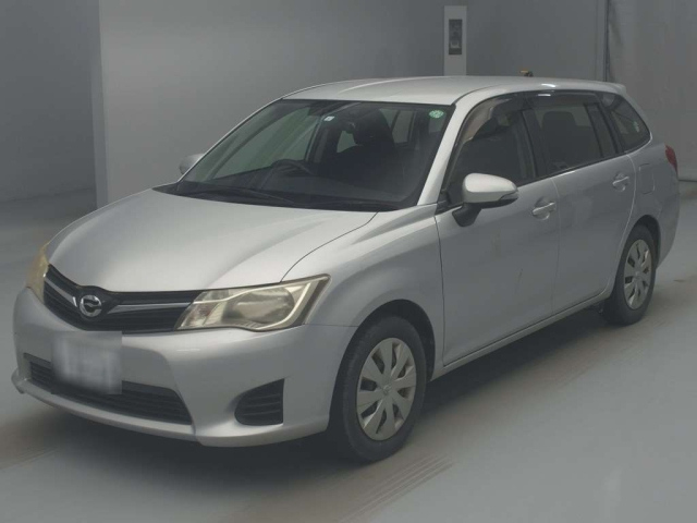 TOYOTA COROLLA FIELDER 2013