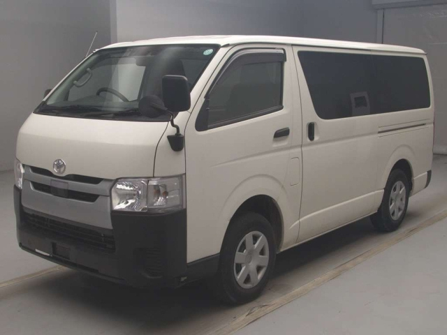 TOYOTA REGIUS ACE VAN 2018
