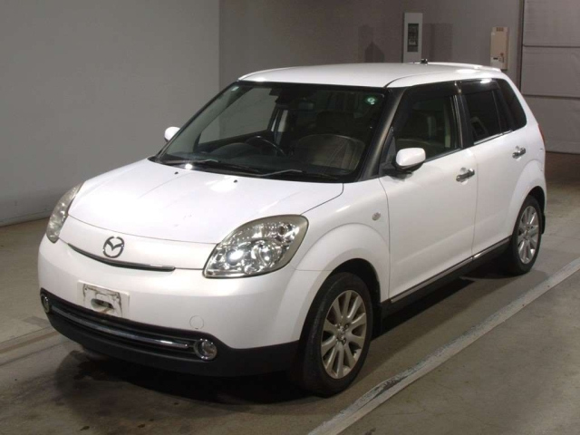 MAZDA VERISA 2012