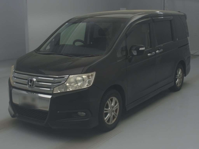HONDA STEP WAGON 2011