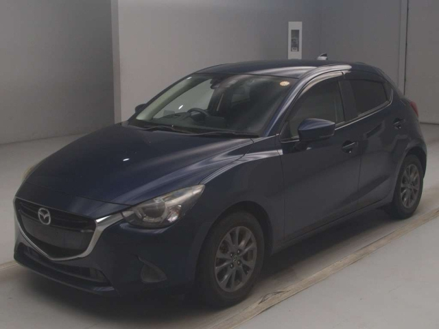 MAZDA DEMIO 2017