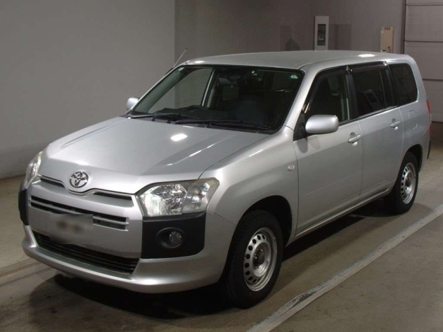 TOYOTA PROBOX 2018