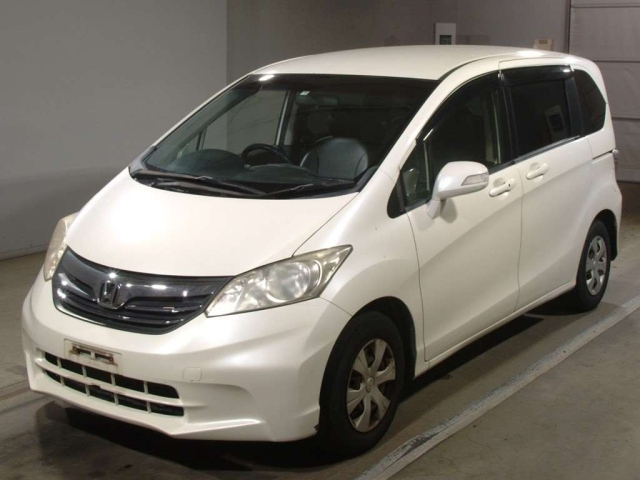 HONDA FREED 2012