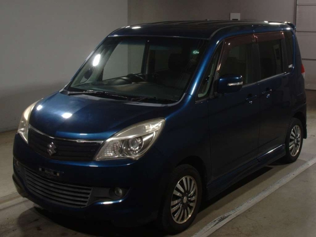 SUZUKI SOLIO 2011
