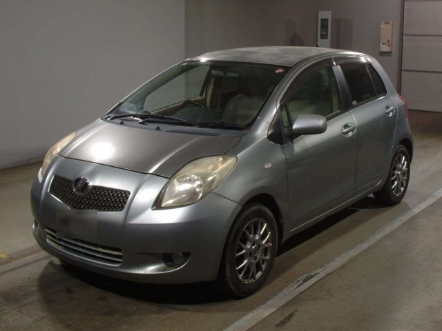 TOYOTA VITZ 2006