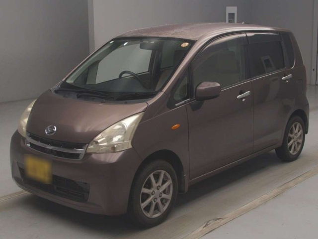 DAIHATSU MOVE 2011