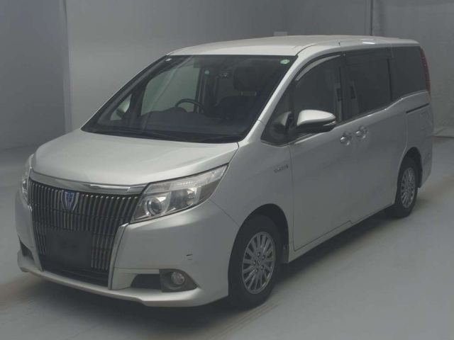 TOYOTA ESQUIRE 2015