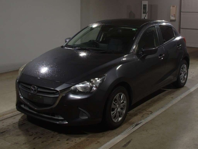 MAZDA DEMIO 2016