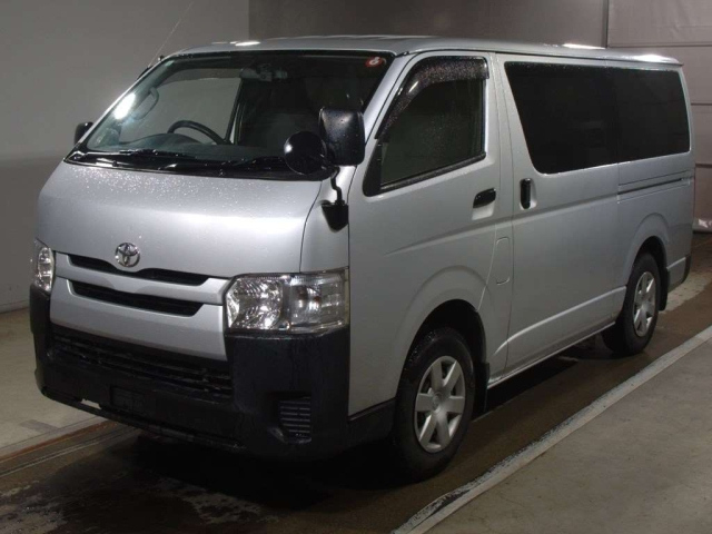 TOYOTA REGIUS ACE VAN 2017