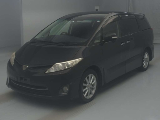 TOYOTA ESTIMA 2010