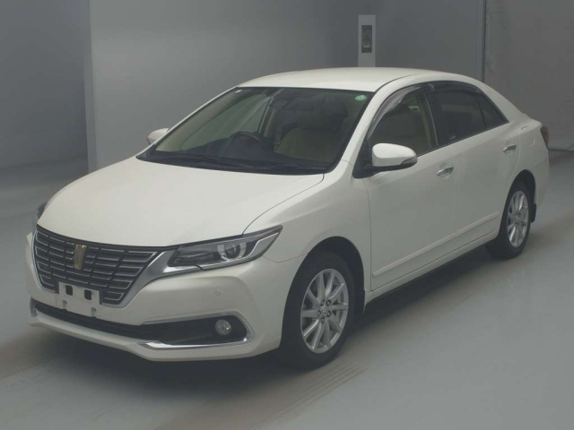 TOYOTA PREMIO 2016