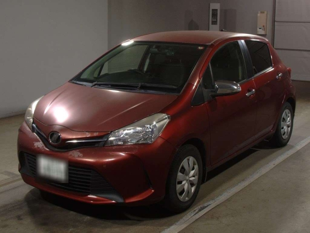 TOYOTA VITZ 2014