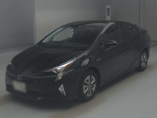 TOYOTA PRIUS 2018