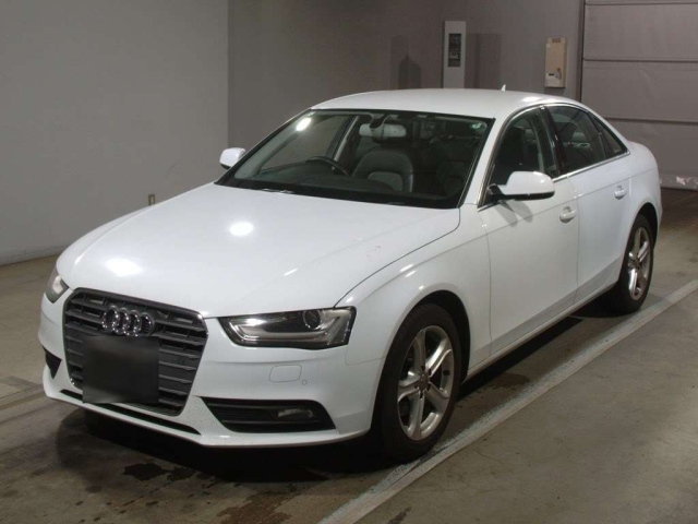 AUDI A4 2013