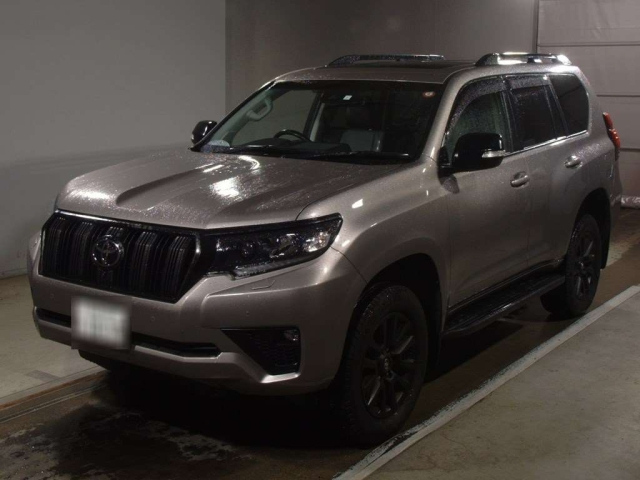 TOYOTA LAND CRUISER PRADO 2023