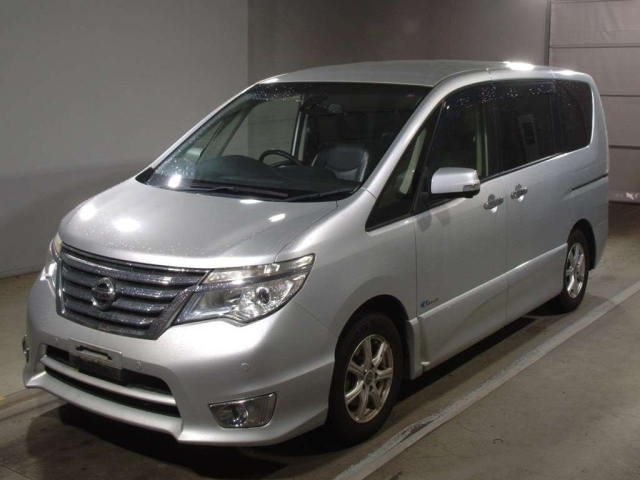 NISSAN SERENA 2014