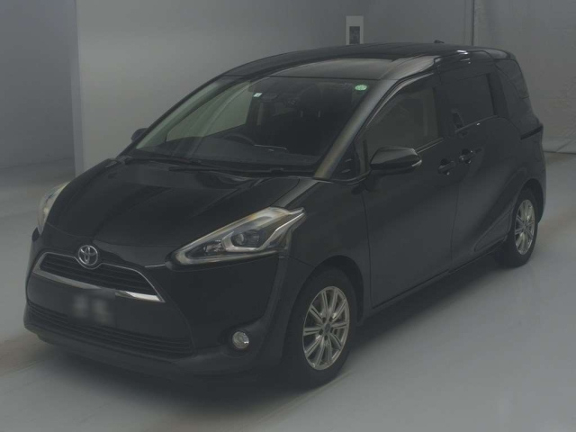 TOYOTA SIENTA 2018