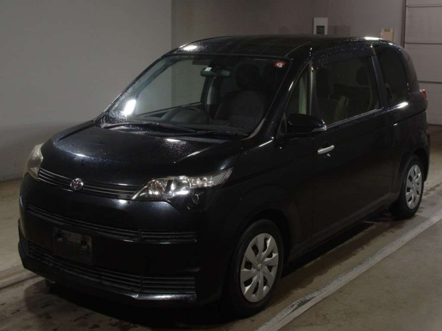 TOYOTA SPADE 2014