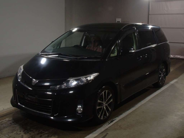 TOYOTA ESTIMA 2013