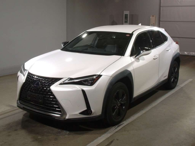 LEXUS UX 2020