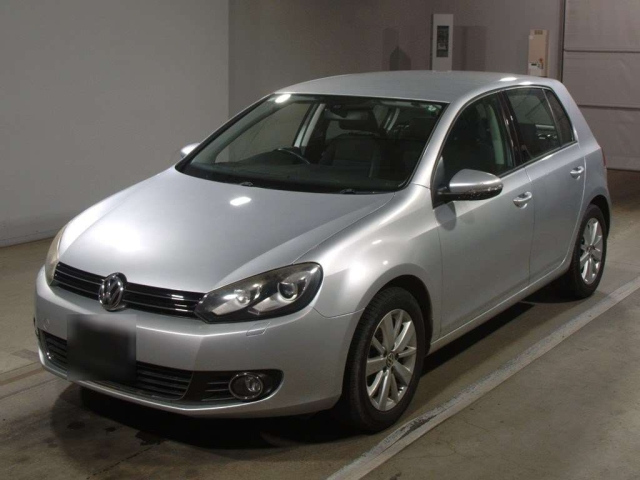 VOLKSWAGEN GOLF 2012