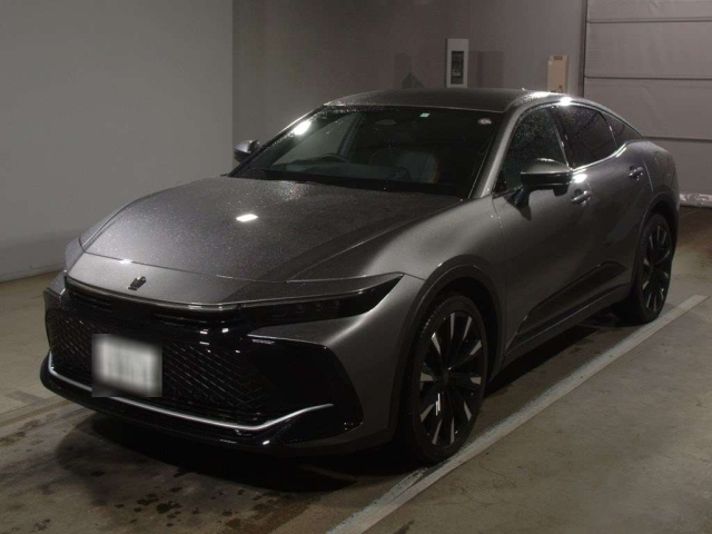 TOYOTA CROWN CROSSOVER