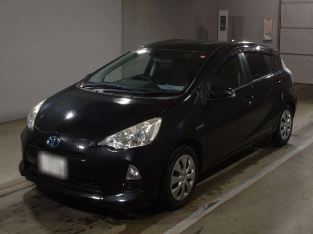 TOYOTA AQUA 2014